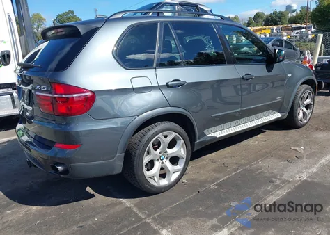 2011 BMW X5 xDrive35I/xDrive35I Premium/xDrive35I Sport Activity z USA, uszkodzony, nr VIN 5UXZV4C56BL407425